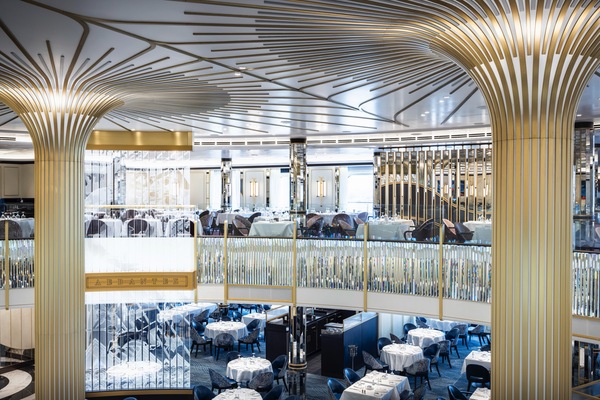 ©cunard Queen Anne Britannia Restaurant 1.jpg